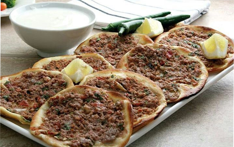 طرز تهیه پای گوشت لبنانی